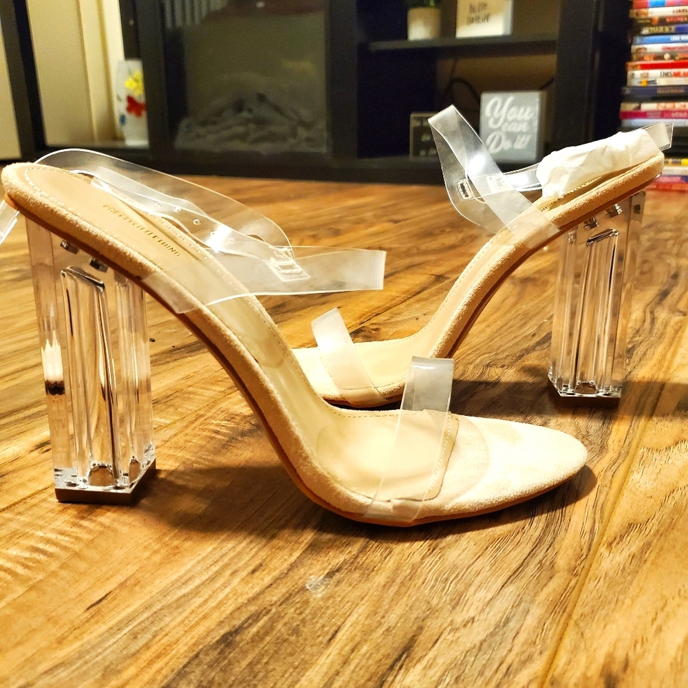 Block Heels. NWT. UK size 38. US size 7.5.